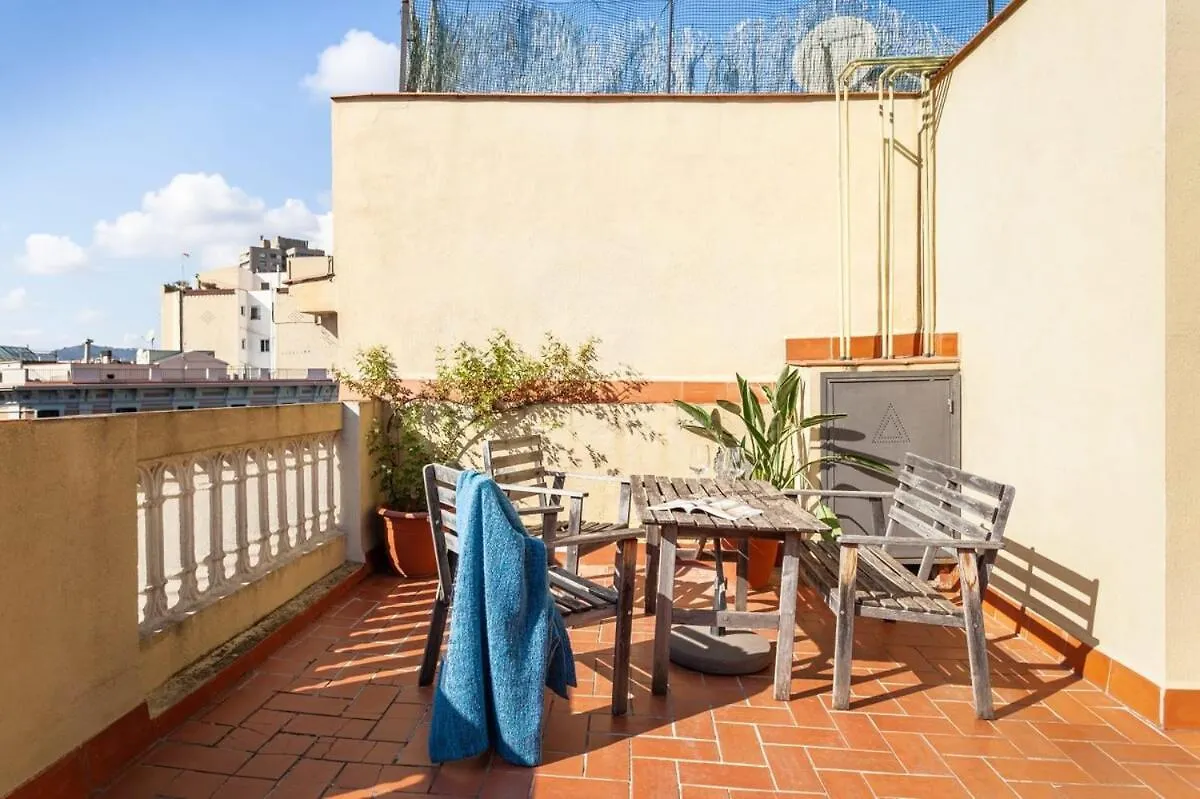 Breathtaking Penthouse In Eixample contacts